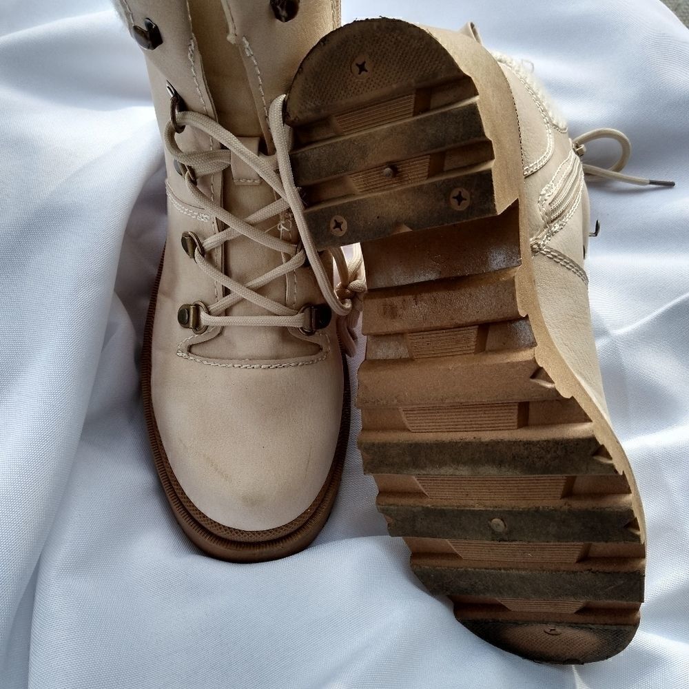 Sugar boots  - Picture 4 of 6